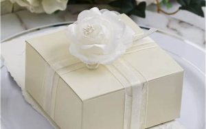 Gift Boxes For Wedding Party