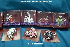 Asesoris Bros Stenlis 1