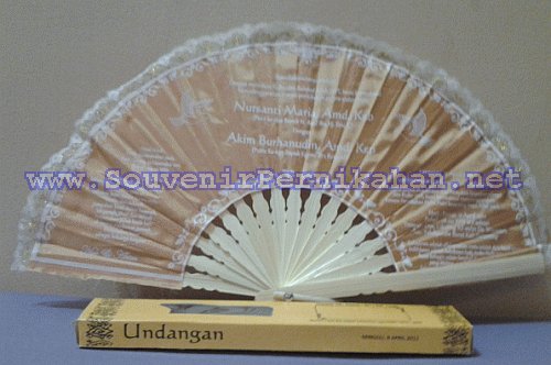 kipas undangan plus box