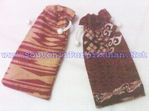 sarung hp batik
