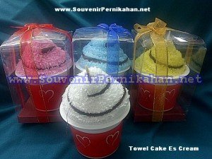 Jual Souvenir towel cake es cream